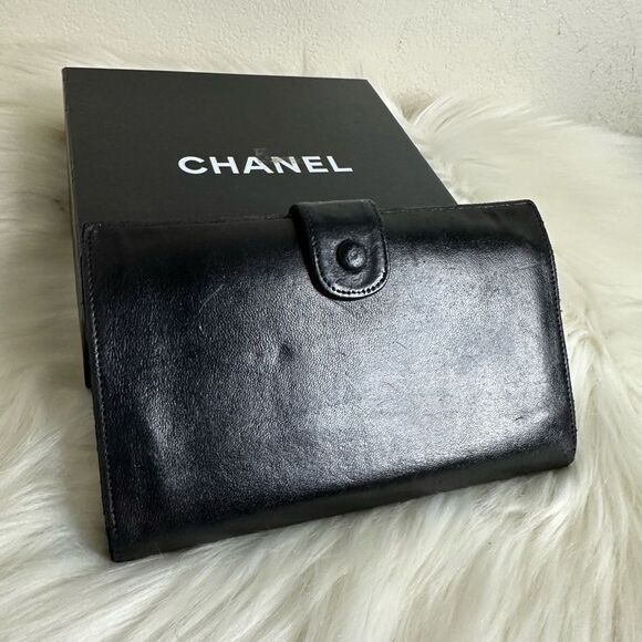 💯Authentic Chanel Long Wallet 🍀 - Picture 6 of 17
